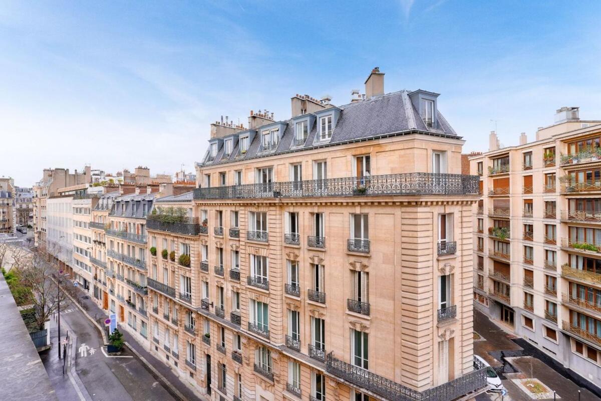 Appartement 1br Flat With Balcony Near The Eiffel Tower Parijs
