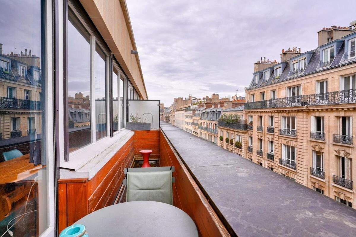 1br Flat With Balcony Near The Eiffel Tower Appartement